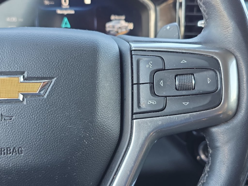 Used 2022 Chevrolet Silverado 1500 LTZ AWD/4WD image 17