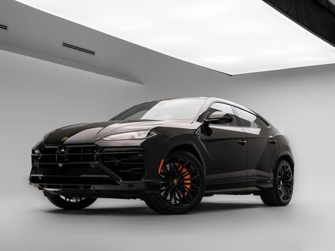 Used 2026 Lamborghini Urus SE AWD/4WD image 30