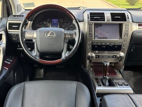 Used 2019 Lexus GX 460 Premium AWD/4WD image 11