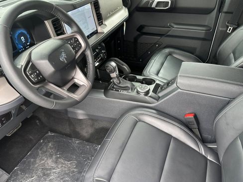 New 2026 Ford Bronco Outer Banks w/ Sasquatch Package AWD/4WD image 10