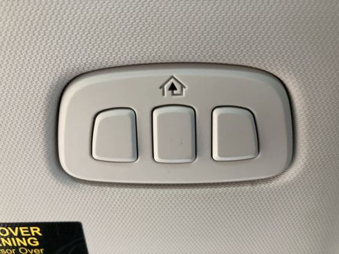 Used 2024 Ford Escape Platinum image 23