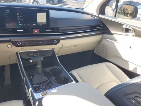 New 2026 Kia Carnival SX Prestige image 12