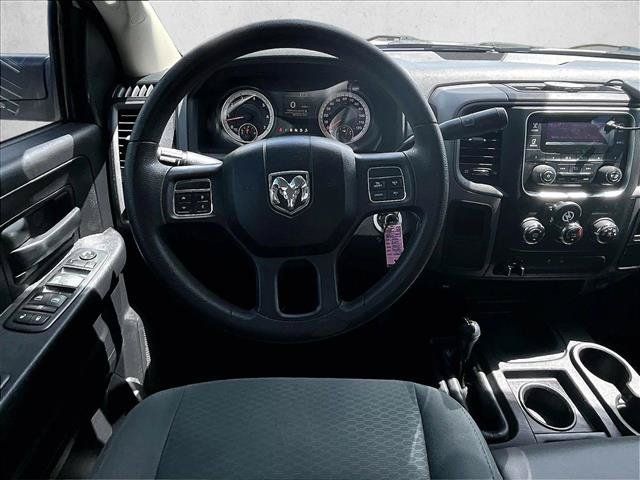 Used 2016 RAM 2500 Tradesman w/ Chrome Appearance Group AWD/4WD image 7