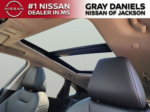 New 2025 Nissan Murano SL w/ Cargo Package image 5