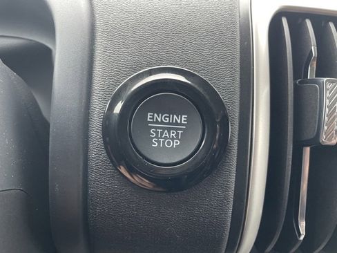 New 2026 Ford Expedition Active image 14