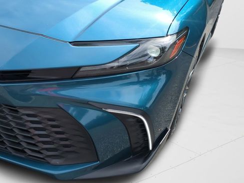 Certified 2025 Toyota Camry SE w/ Convenience Package image 25