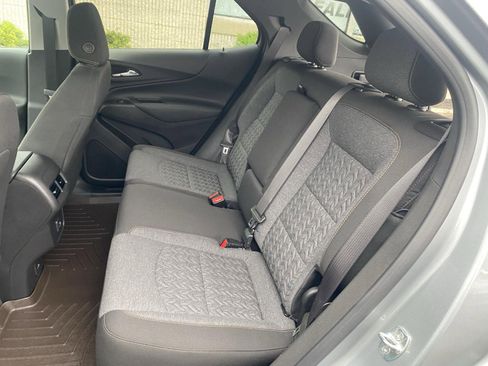 Used 2023 Chevrolet Equinox LT AWD/4WD image 24