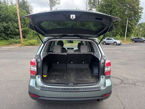 Used 2015 Subaru Forester 2.5i Premium w/ All-Weather Package AWD/4WD image 6
