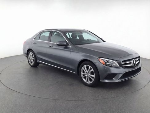Used 2019 Mercedes-Benz C 300 4MATIC Sedan image 3