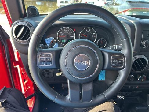 Used 2014 Jeep Wrangler Unlimited Sport w/ Connectivity Group image 14