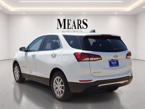 Used 2022 Chevrolet Equinox LT FWD image 3