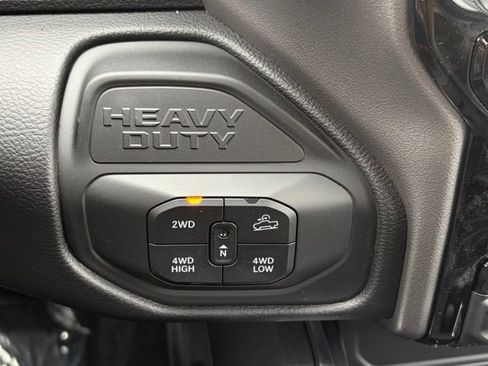 New 2026 RAM 2500 Big Horn AWD/4WD image 24