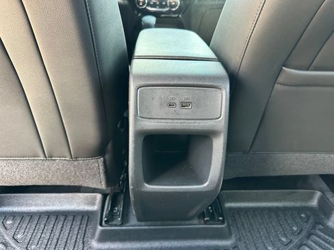 Used 2026 Chevrolet Trax RS w/ Driver Confidence Package FWD image 23