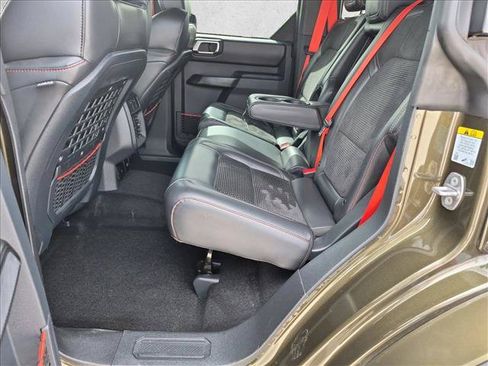 Used 2025 Ford Bronco Raptor AWD/4WD image 18