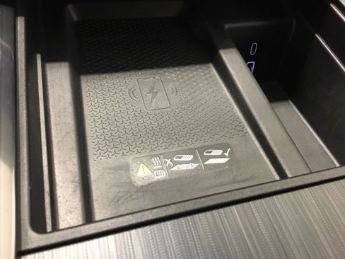 Used 2024 GMC Acadia AT4 w/ LPO, Floor Liner Package image 27