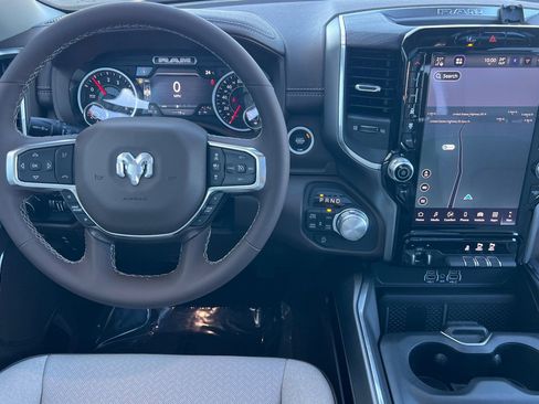 New 2026 RAM 1500 Laramie AWD/4WD image 13