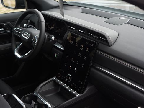 New 2026 GMC Terrain Elevation w/ Elevation Premium Package image 29