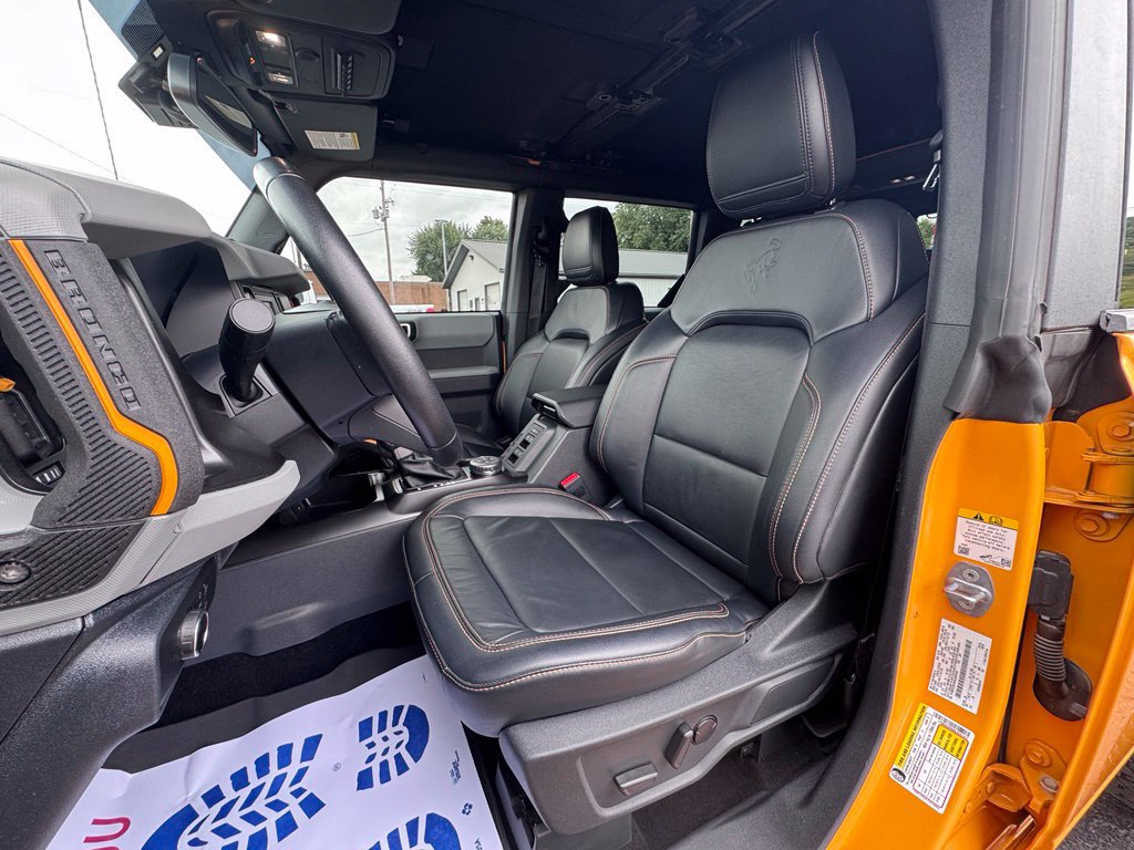 Used 2022 Ford Bronco Badlands AWD/4WD image 16