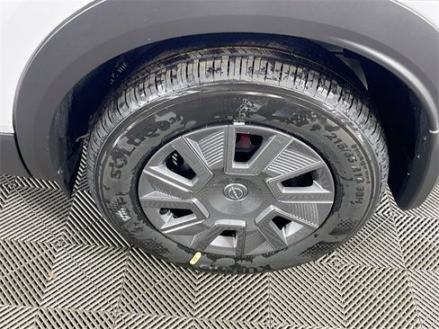 New 2026 Nissan Kicks S image 20