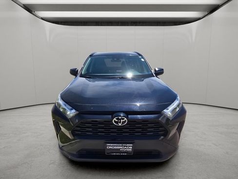 Used 2025 Toyota RAV4 LE AWD/4WD image 8