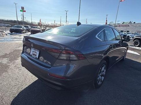 Used 2024 Honda Accord EX image 5