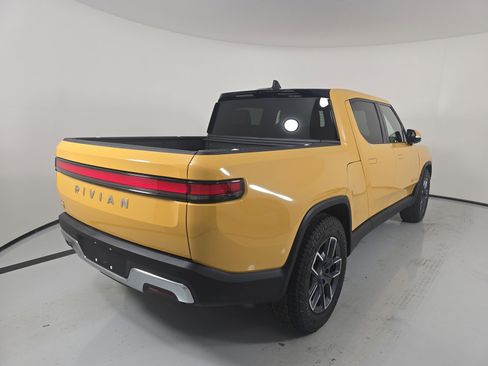 Used 2022 Rivian R1T Launch Edition AWD/4WD image 5