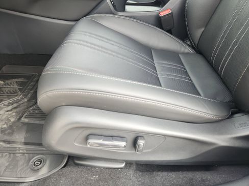 New 2026 Honda HR-V EX-L image 29