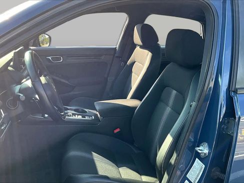 Used 2025 Honda Civic Sport image 8