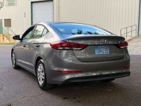 Used 2018 Hyundai Elantra SE FWD image 7