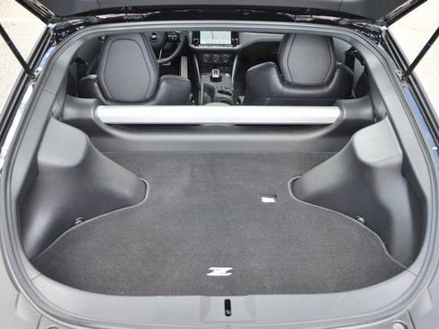 Used 2023 Nissan Z w/ Floor Mat Package (L93) RWD image 36