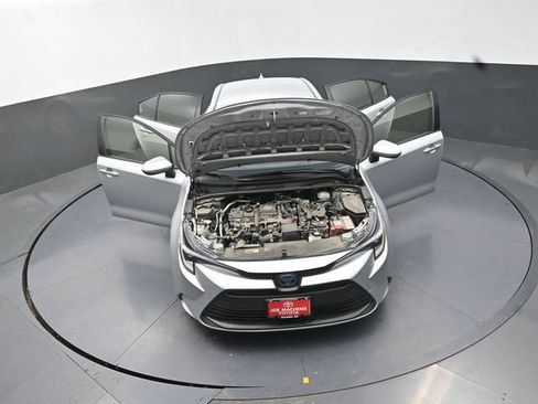 Certified 2024 Toyota Corolla LE w/ LE Convenience Package FWD image 40