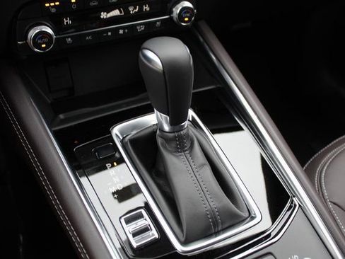 New 2025 MAZDA CX-5 Signature image 28