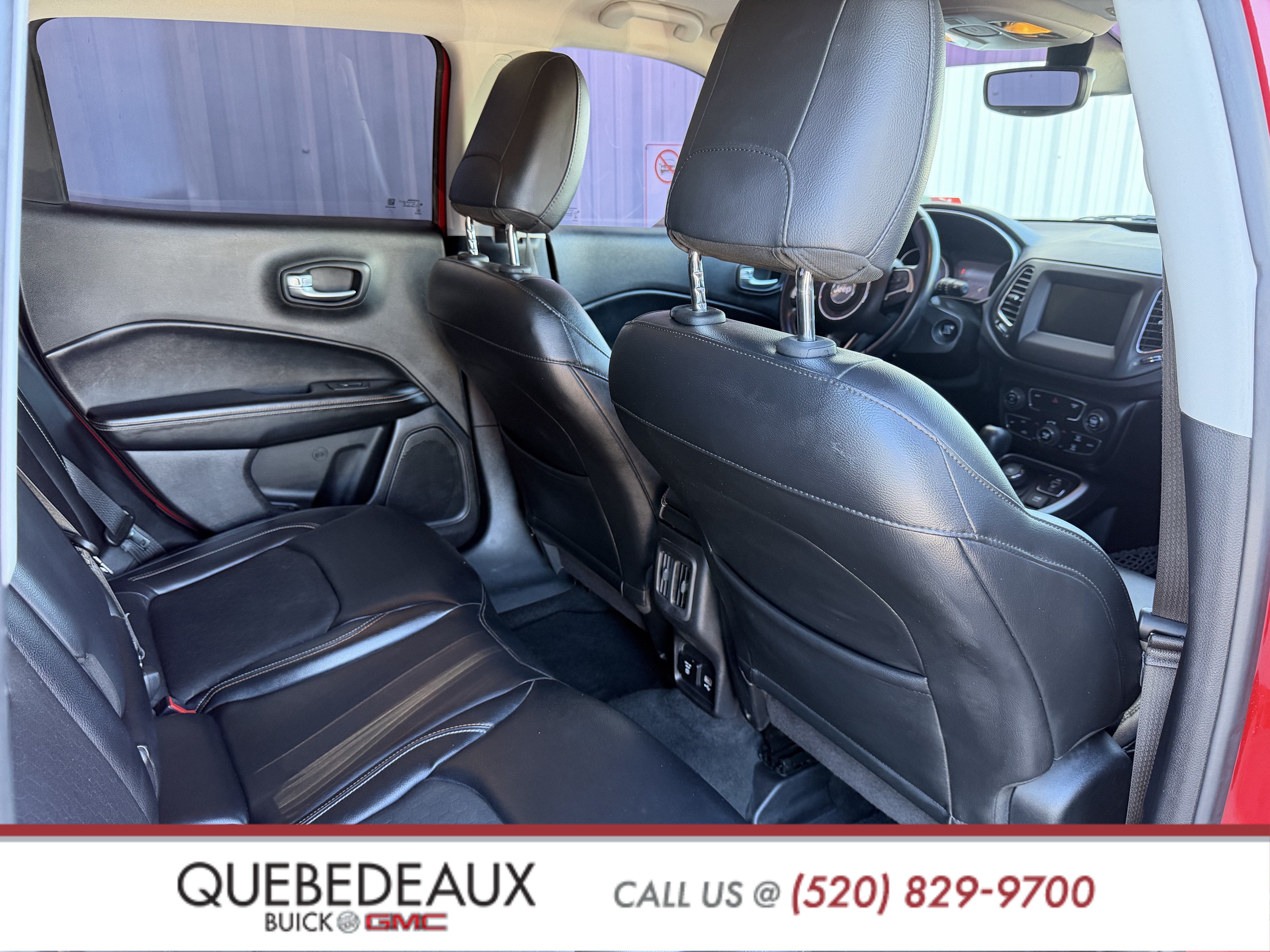 Used 2018 Jeep Compass Latitude w/ Popular Equipment Group AWD/4WD image 15