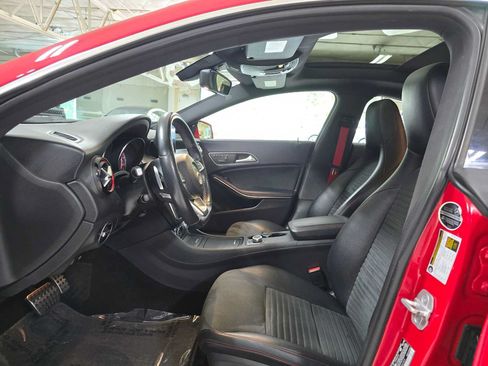 Used 2015 Mercedes-Benz CLA 250 4MATIC image 20