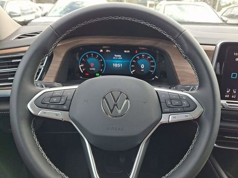 New 2026 Volkswagen Atlas SE image 10