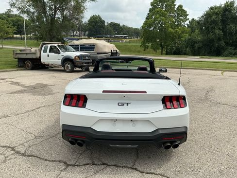 Used 2024 Ford Mustang GT Premium RWD image 5