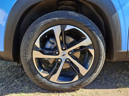 Certified 2024 Chevrolet Trax RS image 32