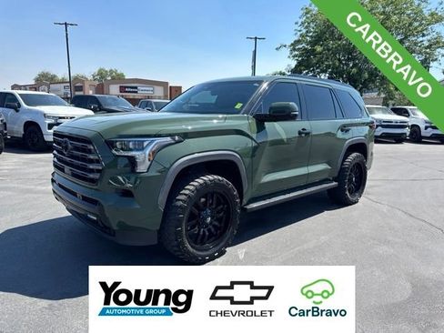 Used 2023 Toyota Sequoia Limited AWD/4WD image 3