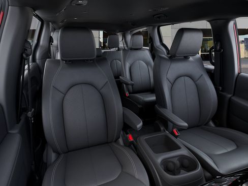 New 2026 Chrysler Pacifica Select image 16