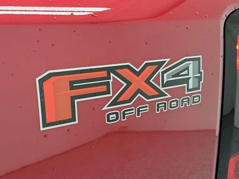 New 2025 Ford Ranger XLT w/ FX4 Off-Road Package AWD/4WD image 7