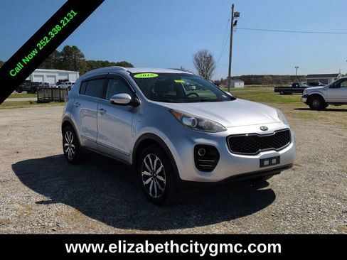 Used 2018 Kia Sportage EX image 2