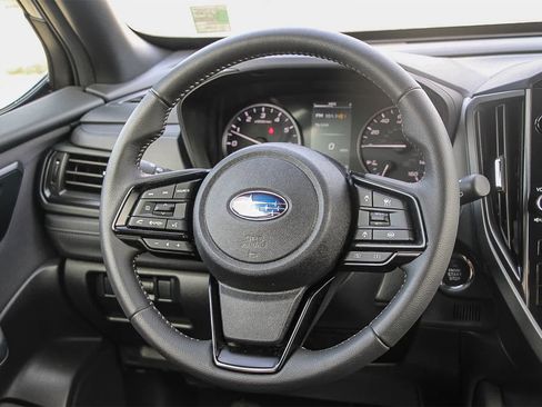 Used 2025 Subaru Forester Premium image 15