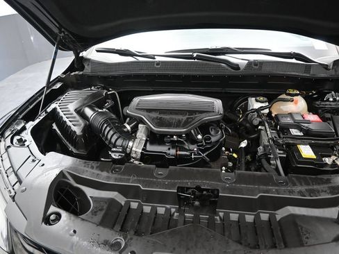 Used 2023 Chevrolet Blazer RS FWD image 14