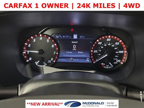 Used 2022 Nissan Frontier PRO-4X w/ Technology Package image 16