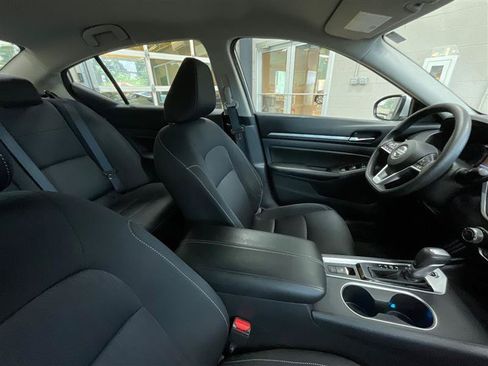 Used 2022 Nissan Altima 2.5 SV AWD/4WD image 27