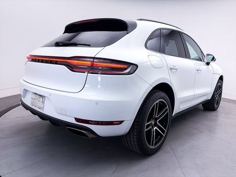 Used 2021 Porsche Macan AWD/4WD image 18
