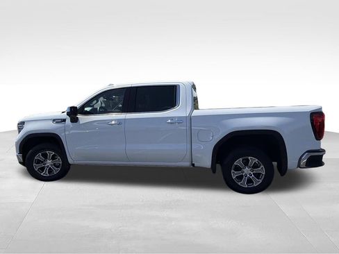 Used 2022 GMC Sierra 1500 SLT w/ SLT Convenience Package AWD/4WD image 6