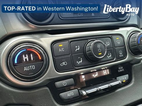 Used 2020 Chevrolet Suburban LT AWD/4WD image 20