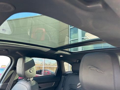 Certified 2023 Jaguar F-PACE S image 18