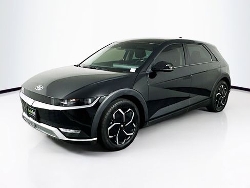 Used 2024 Hyundai Ioniq 5 SEL RWD image 3